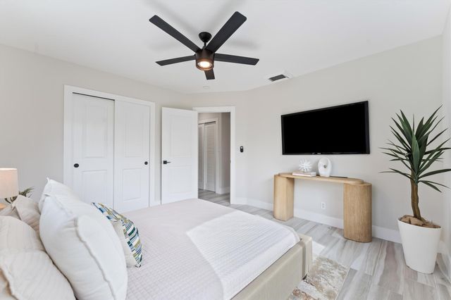 1532 NE 28 Drive, Wilton Manors, FL 33334