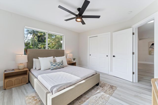 1532 NE 28 Drive, Wilton Manors, FL 33334