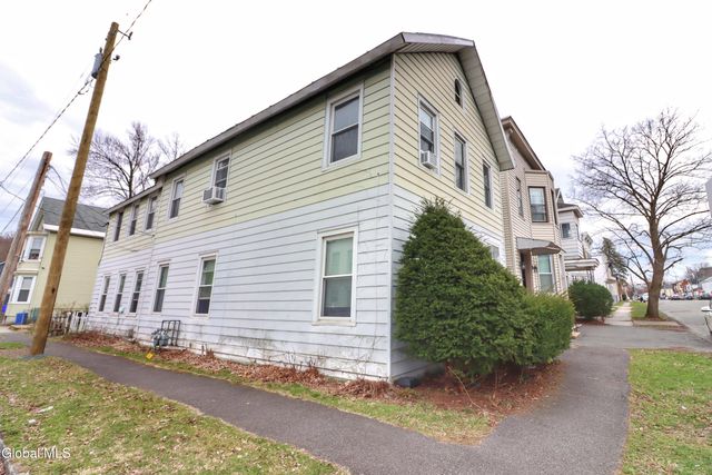 694 4th Avenue, Troy, NY 12182