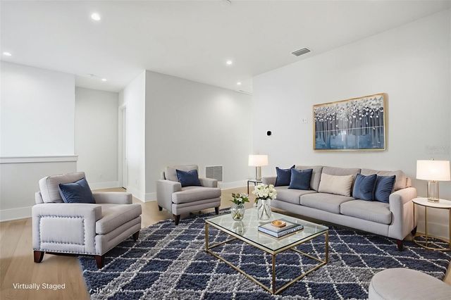 4113 W NEPTUNE STREET, Tampa, FL 33629