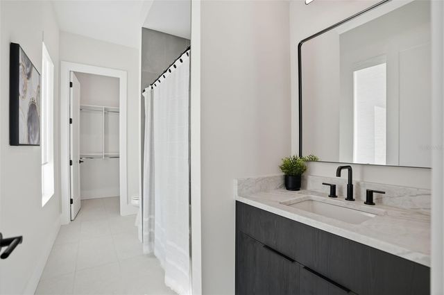 4113 W NEPTUNE STREET, Tampa, FL 33629