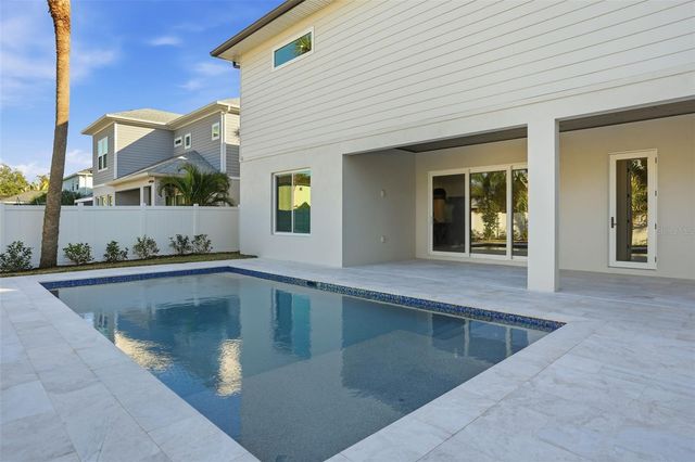 4113 W NEPTUNE STREET, Tampa, FL 33629