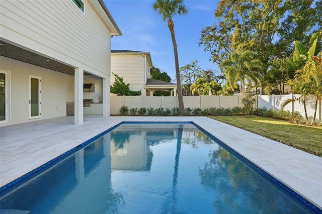 4113 W NEPTUNE STREET, Tampa, FL 33629