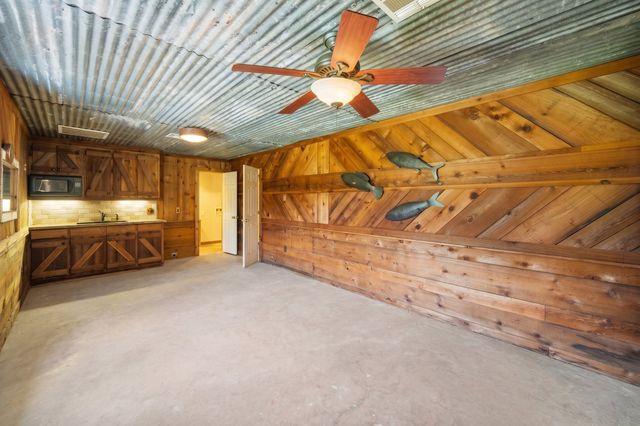 4155 FM 3096, Kerens, TX 75144