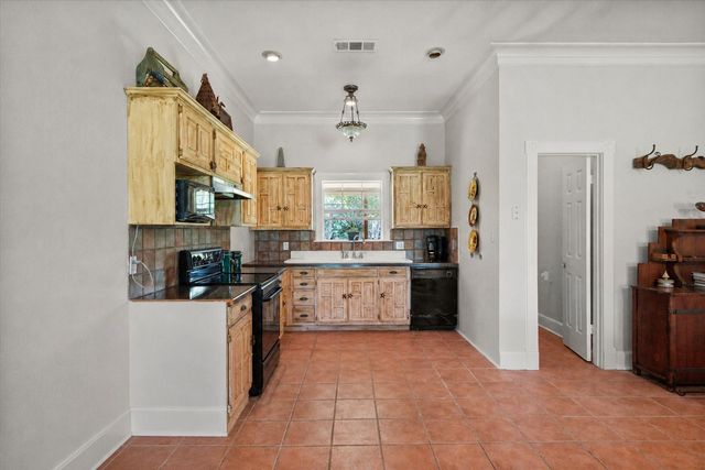 4155 FM 3096, Kerens, TX 75144