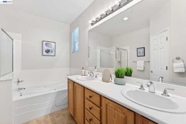 622 Cashew Ct, Brentwood, CA 94513