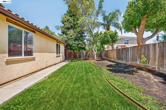 622 Cashew Ct, Brentwood, CA 94513