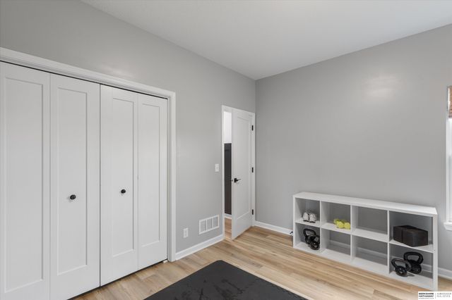 11057 N 171st Street, Bennington, NE 68007