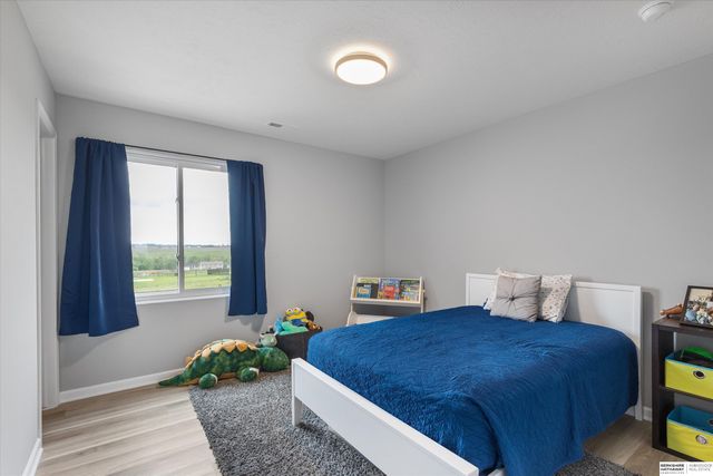 11057 N 171st Street, Bennington, NE 68007