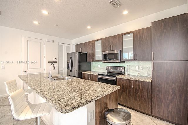 1430 NW 48th Drive 1430, Boca Raton, FL 33431