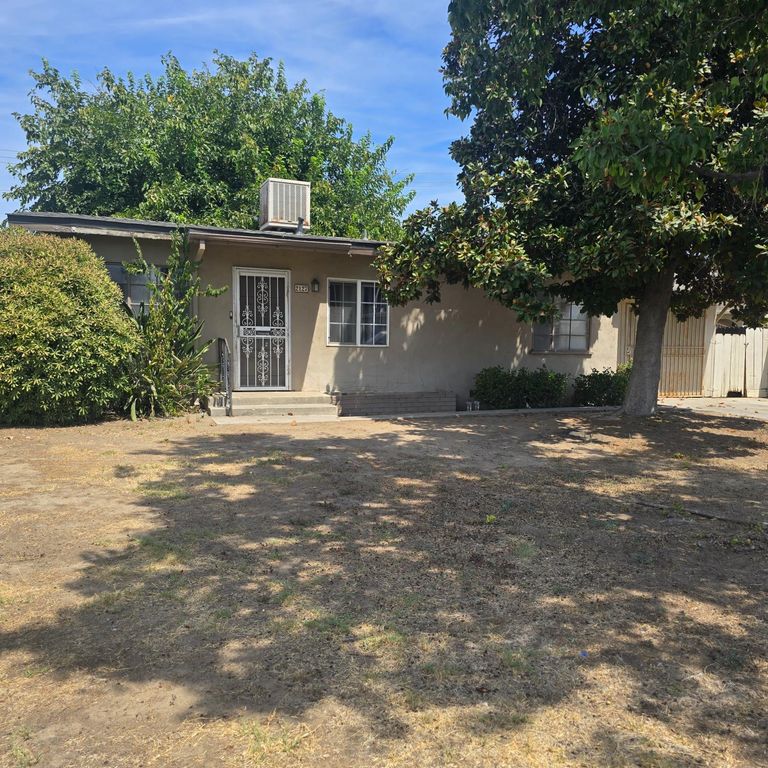 Image 1 of property listing at 2127 E Sussex Way, Fresno, CA 93726