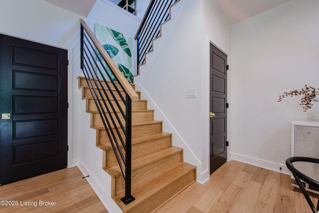 2803 Rivers Edge Rd, Louisville, KY 40222