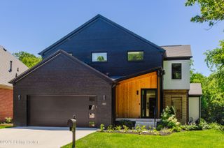 2803 Rivers Edge Rd, Louisville, KY 40222