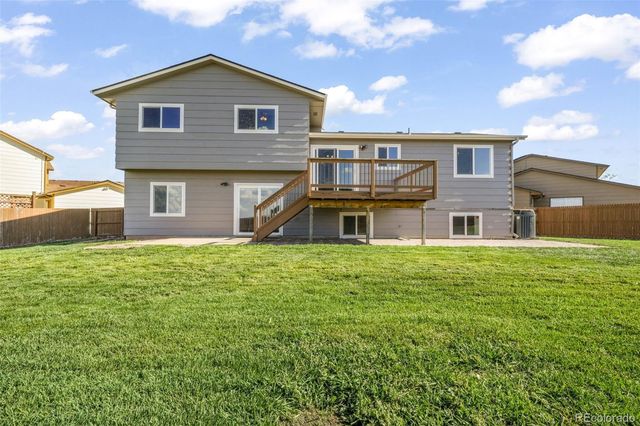 7106 Lone Eagle Lane, Colorado Springs, CO 80925