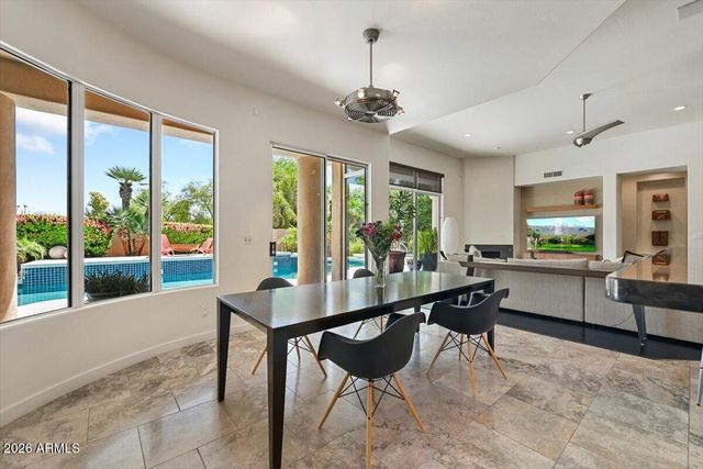 7124 E FOOTHILL Drive, Paradise Valley, AZ 85253