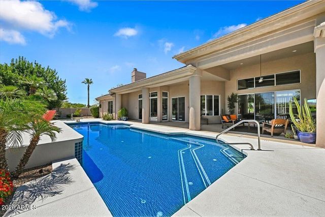 7124 E FOOTHILL Drive, Paradise Valley, AZ 85253