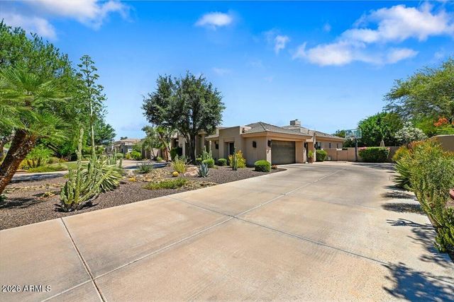 7124 E FOOTHILL Drive, Paradise Valley, AZ 85253