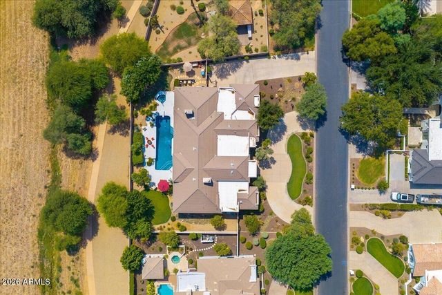7124 E FOOTHILL Drive, Paradise Valley, AZ 85253