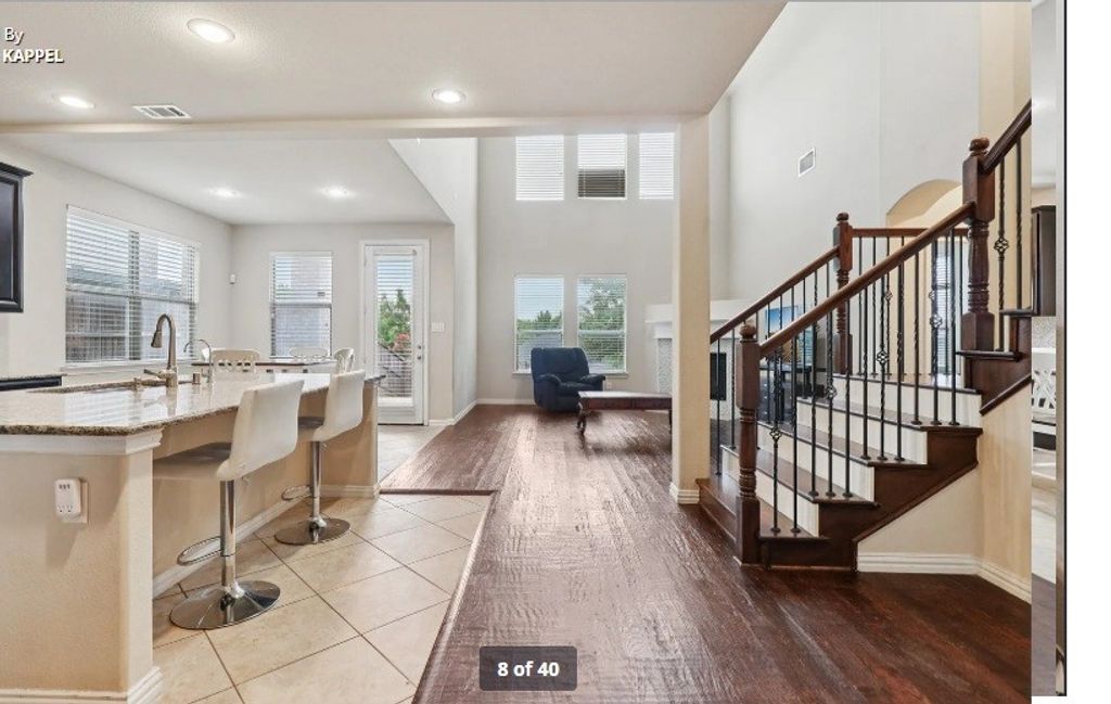 1009 CHICKASAW Drive, Carrollton, TX 75010 — photo 5