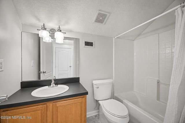 996 MYSTIC HARBOR Drive, Jacksonville, FL 32225