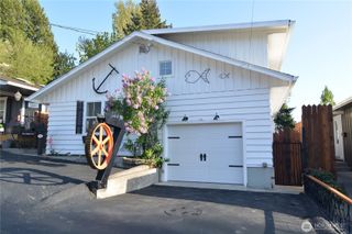 1006 Cowlitz Way, Kelso, WA 98626