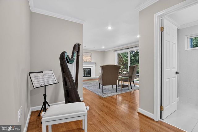9 RICHVIEW CT, Potomac, MD 20854