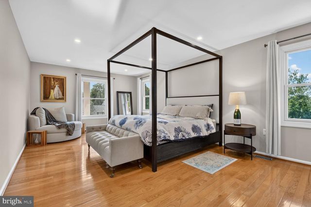 9 RICHVIEW CT, Potomac, MD 20854