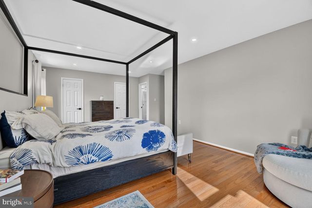 9 RICHVIEW CT, Potomac, MD 20854