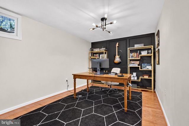 9 RICHVIEW CT, Potomac, MD 20854