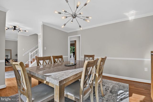 9 RICHVIEW CT, Potomac, MD 20854