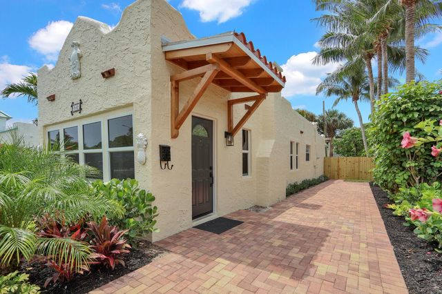 842 Selkirk Street, West Palm Beach, FL 33405
