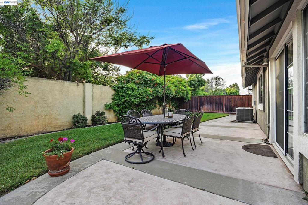 Image 34 of property listing at 1106 Baltusrol Ct., Livermore, CA 94551
