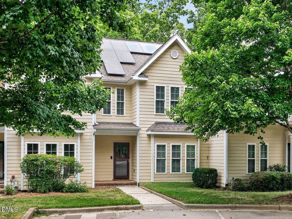 137 Lanigan Place, Cary, NC 27513