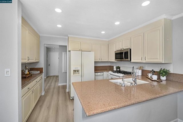 11458 Winding Trail Ln, Dublin, CA 94568