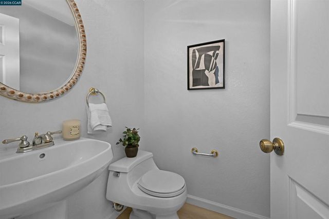 11458 Winding Trail Ln, Dublin, CA 94568