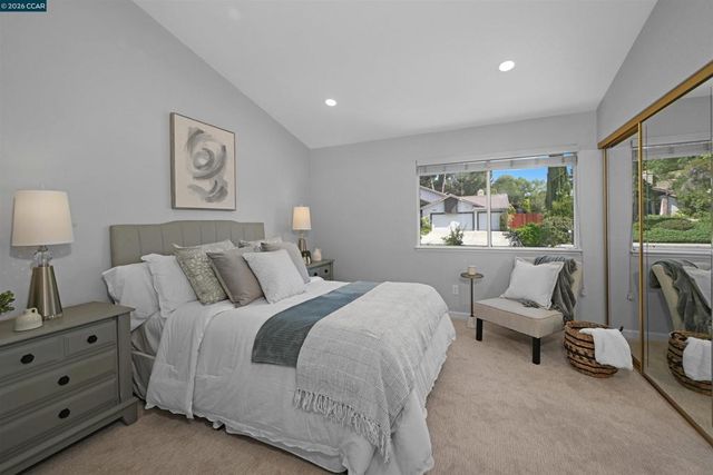 11458 Winding Trail Ln, Dublin, CA 94568