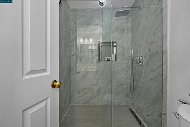 11458 Winding Trail Ln, Dublin, CA 94568
