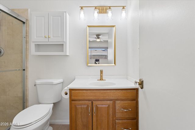 5214 W REDFIELD Road, Glendale, AZ 85306