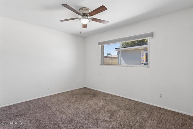 5214 W REDFIELD Road, Glendale, AZ 85306