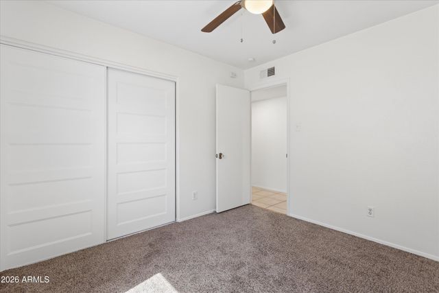 5214 W REDFIELD Road, Glendale, AZ 85306