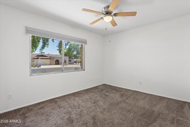 5214 W REDFIELD Road, Glendale, AZ 85306