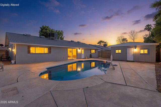 5214 W REDFIELD Road, Glendale, AZ 85306