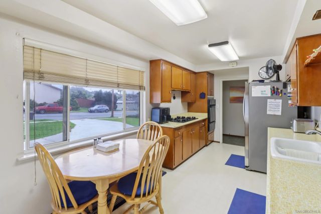 516 Carla Ave, Chula Vista, CA 91910