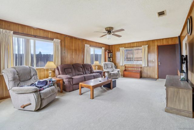 516 Carla Ave, Chula Vista, CA 91910