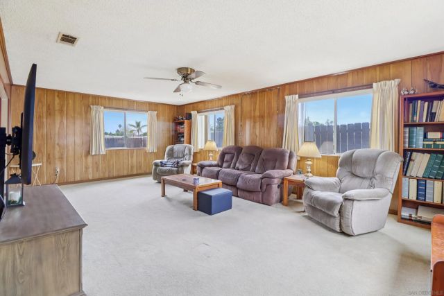 516 Carla Ave, Chula Vista, CA 91910