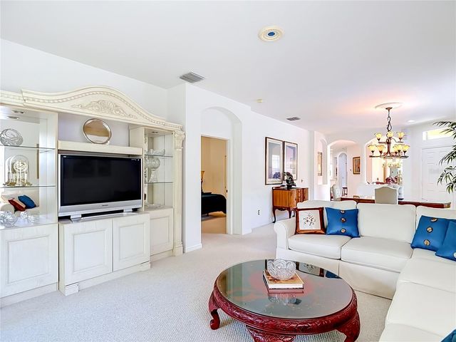 19180 LAKE AUDUBON DRIVE, Tampa, FL 33647