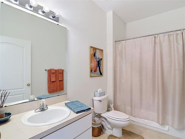 19180 LAKE AUDUBON DRIVE, Tampa, FL 33647