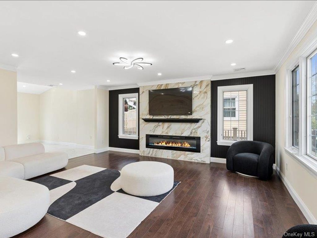 858 Prescott Street, Valley Stream, NY 11580 — photo 4