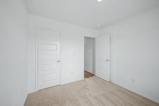 3504 Maggie Road, Mustang, OK 73064