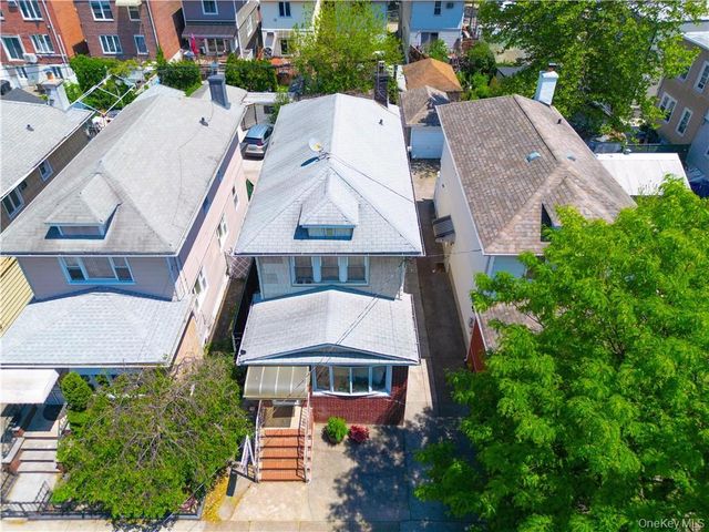 2675 E 27th Street, Brooklyn, NY 11235